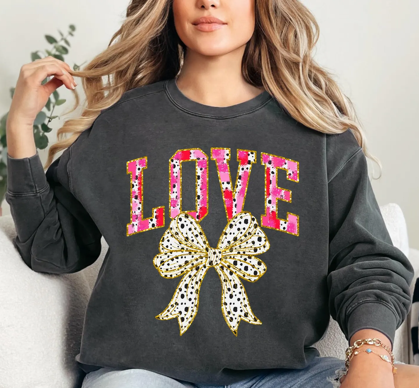 LOVE PAINTBRUSH BOW 1210